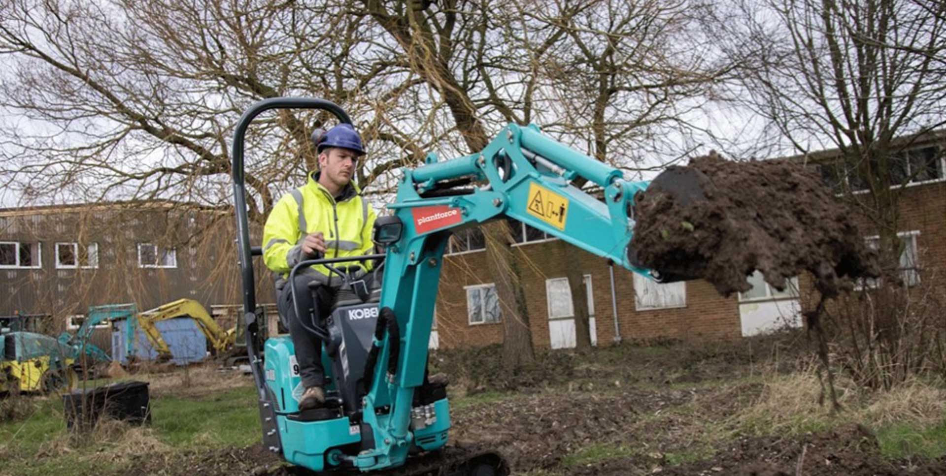 MICRO EXCAVATOR 360 UP TO 1 TONNE